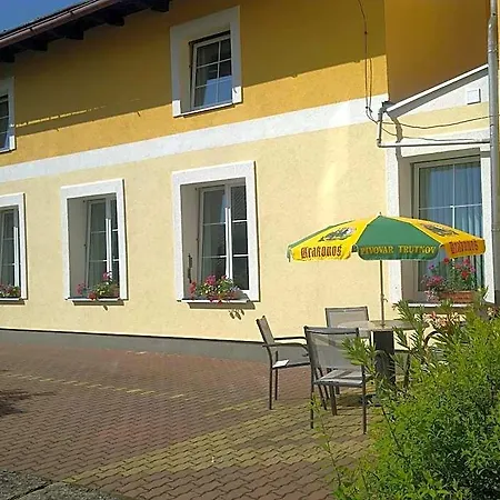 Hradec Отель 3*